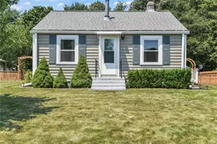 101 Endicott Dr, Warwick, RI 02886 - Photo 1