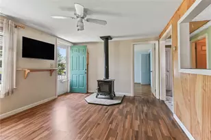 101 Endicott Dr, Warwick, RI 02886 - Photo 7
