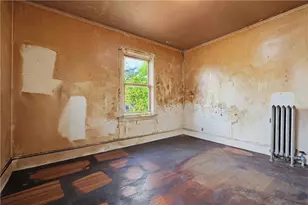 18 Forest Street St, Providence, RI 02906 - Photo 43