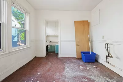 18 Forest Street Street, Providence, RI 02906 - Photo 27