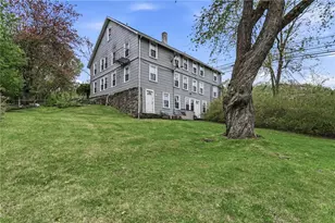 2320 Diamond Hill Rd, Woonsocket, RI 02895 - Photo 25