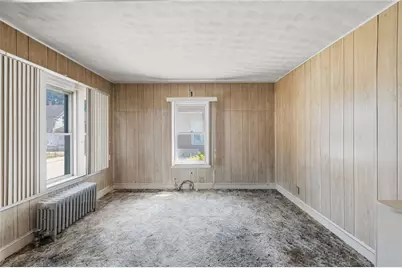140 West Lawn Avenue, Pawtucket, RI 02860 - Photo 9