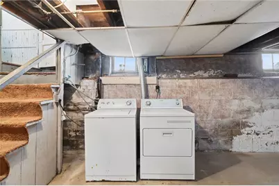 140 West Lawn Avenue, Pawtucket, RI 02860 - Photo 29
