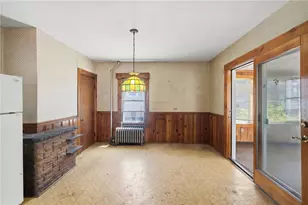 140 W Lawn Ave, Pawtucket, RI 02860 - Photo 17