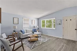 40 Blackstone St, Cumberland, RI 02864 - Photo 5