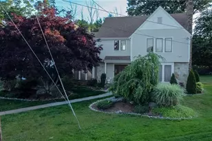 18 Ann Ct, Cranston, RI 02921 - Photo 5