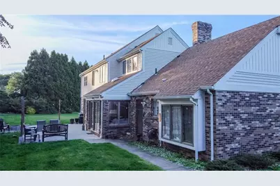 18 Ann Court, Cranston, RI 02921 - Photo 7