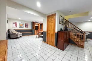 18 Ann Ct, Cranston, RI 02921 - Photo 41