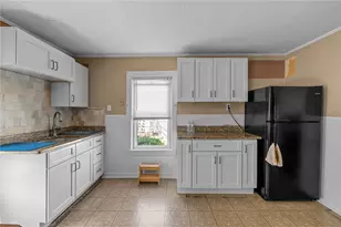43 Pearl St, Lincoln, RI 02838 - Photo 3