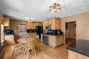 43 Pearl St, Lincoln, RI 02838 - Photo 11