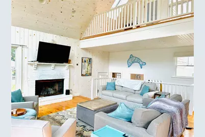 7 15th Avenue, Warwick, RI 02886 - Photo 9