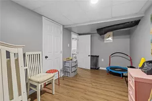 33 Belmont Ave, East Providence, RI 02914 - Photo 17