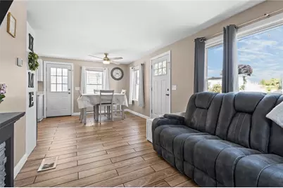 33 Belmont Avenue, East Providence, RI 02914 - Photo 9
