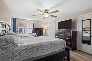 33 Belmont Ave, East Providence, RI 02914 - Photo 21