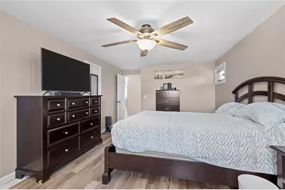 33 Belmont Avenue, East Providence, RI 02914 - Photo 15