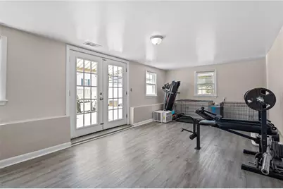 33 Belmont Avenue, East Providence, RI 02914 - Photo 31