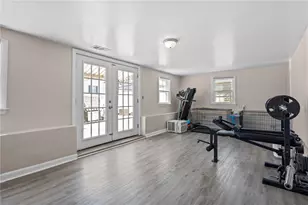 33 Belmont Ave, East Providence, RI 02914 - Photo 31