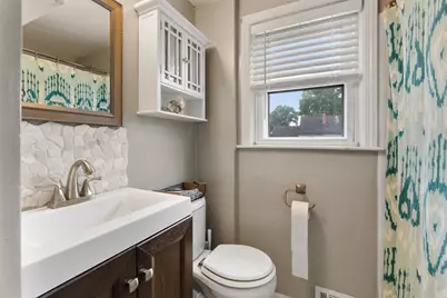 64 Guilford Drive, Warwick, RI 02886 - Photo 17