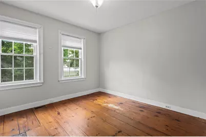 189 Danielson Pike, Scituate, RI 02857 - Photo 17