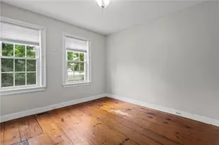 189 Danielson Pike, Scituate, RI 02857 - Photo 17