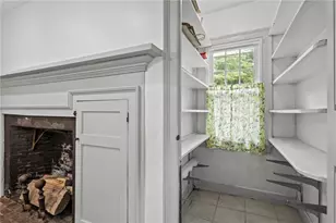 189 Danielson Pike, Scituate, RI 02857 - Photo 9