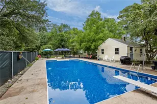 189 Danielson Pike, Scituate, RI 02857 - Photo 41