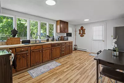 137 Kingstown Road, Narragansett, RI 02882 - Photo 3