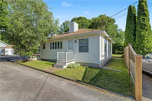 137 Kingstown Rd, Narragansett, RI 02882 - Photo 11