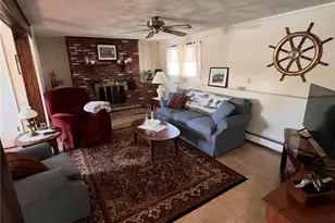 1 Midlands Dr, East Greenwich, RI 02818 - Photo 7