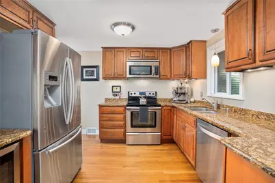 165 Garden City Drive, Cranston, RI 02920 - Photo 11
