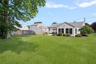 165 Garden City Dr, Cranston, RI 02920 - Photo 29