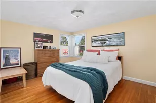 165 Garden City Dr, Cranston, RI 02920 - Photo 19