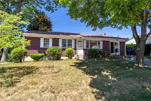 52 Exchange Rd, West Warwick, RI 02893 - Photo 3