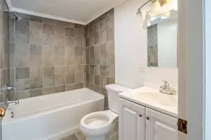 657 Danielson Pike, Scituate, RI 02857 - Photo 21