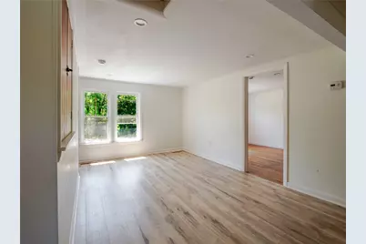 657 Danielson Pike, Scituate, RI 02857 - Photo 25