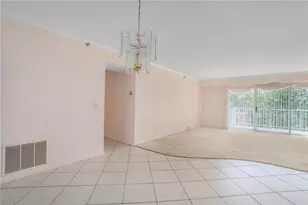200 Hoffman Ave, Cranston, RI 02920 - Photo 9