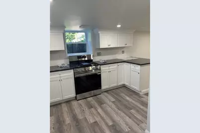 168 Mt Hope Avenue #1, Bristol, RI 02809 - Photo 3