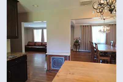 218 Oaklawn Avenue, Cranston, RI 02920 - Photo 11