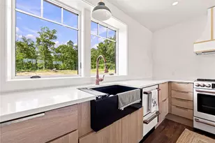 224 Greenhouse Rd, Coventry, RI 02827 - Photo 9