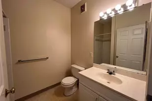 110 Mill St, Woonsocket, RI 02895 - Photo 27
