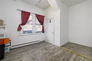 559 Branch Ave, Providence, RI 02904 - Photo 11