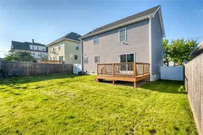 239 Mauran Avenue, East Providence, RI 02914 - Photo 27