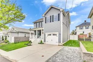 239 Mauran Ave, East Providence, RI 02914 - Photo 3