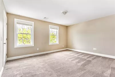 239 Mauran Avenue, East Providence, RI 02914 - Photo 23