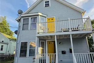 28 Benedict St, Providence, RI 02907 - Photo 3