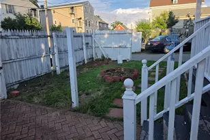 28 Benedict St, Providence, RI 02907 - Photo 9