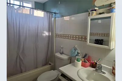 28 Benedict Street, Providence, RI 02907 - Photo 15