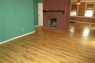 77 Main St, North Smithfield, RI 02876 - Photo 9