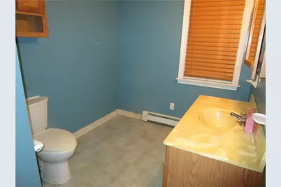 77 Main Street, North Smithfield, RI 02876 - Photo 7