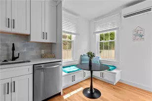 13 Sherman St, Newport, RI 02840 - Photo 7